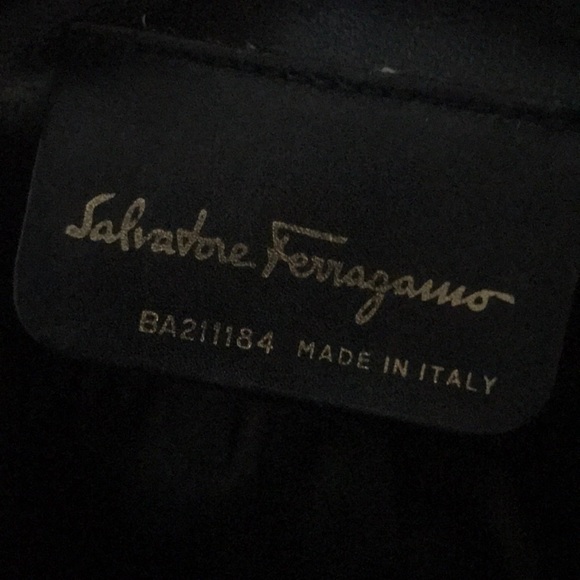 Salvatore Ferragamo vara crossbody